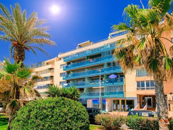 3 Bedroom Penthouse with Sea View in Torrevieja
