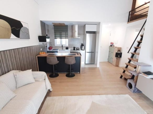 Renovated Apartment near Levante Beach