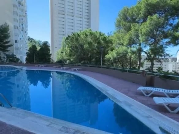 1 Bedroom Apartment with Sea View in Benidorm