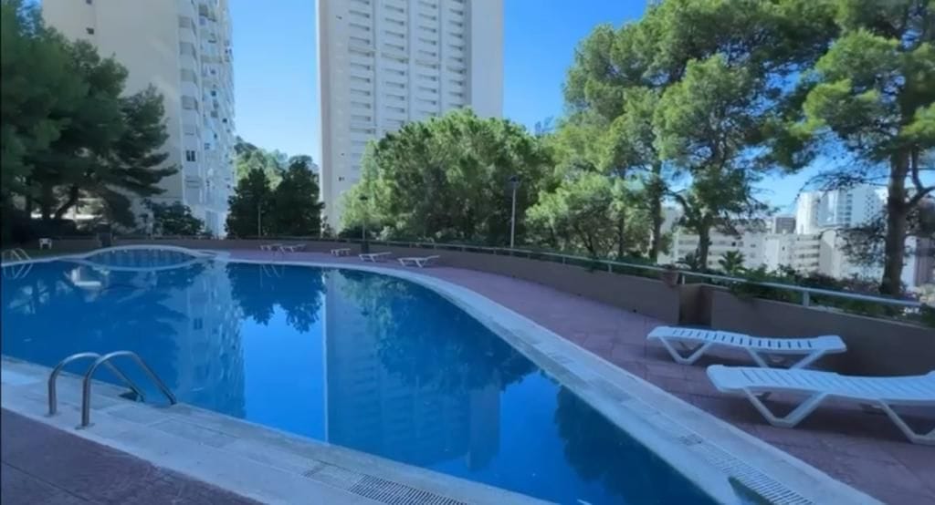 1 Bedroom Apartment with Sea View in Benidorm