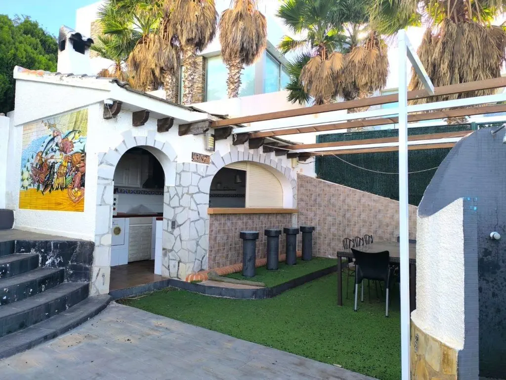 Brokla Realty (9) Villa de luxe en première ligne à Benidorm - photo 9