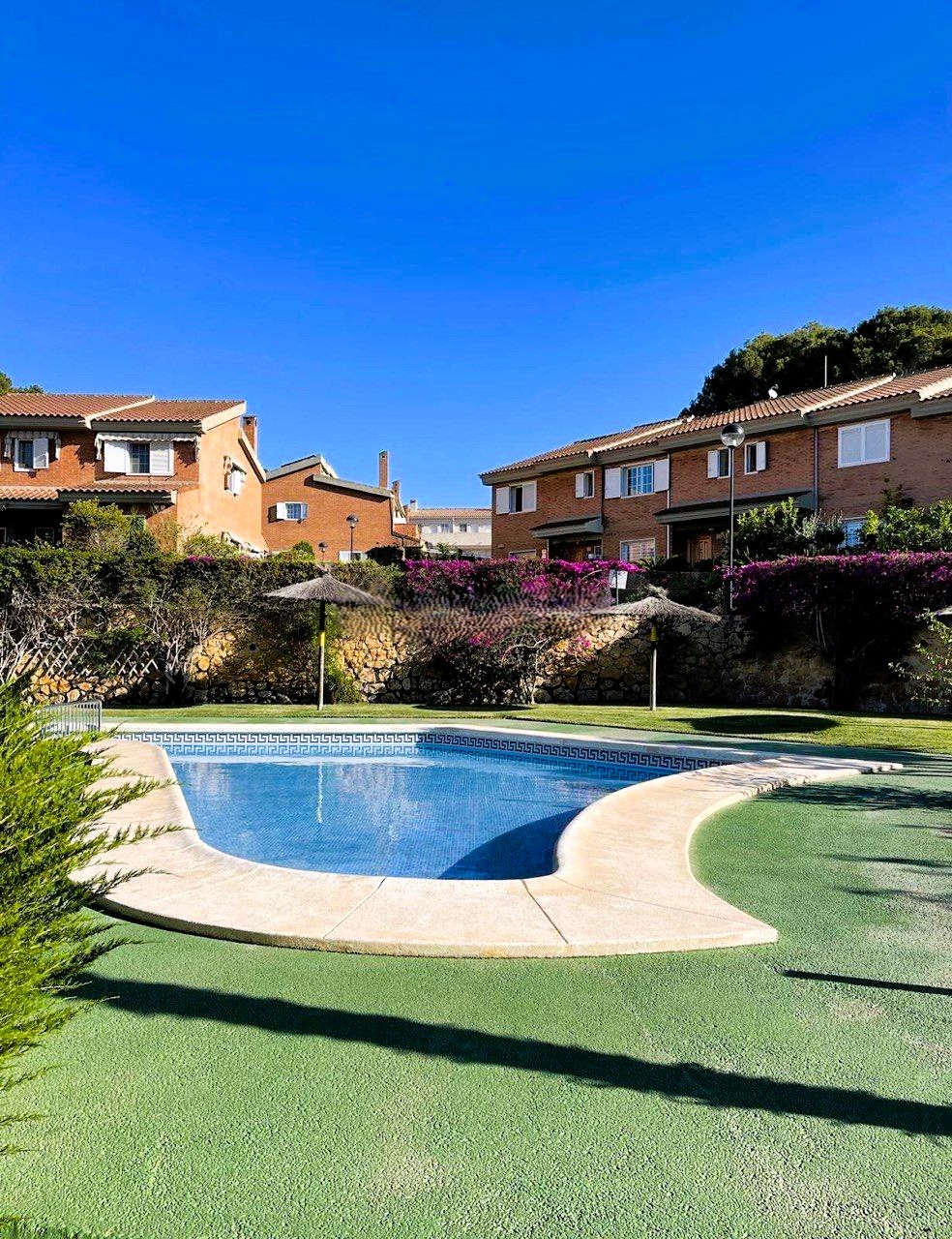 South-facing private garden of a renovated townhouse in El Albir, Alicante.