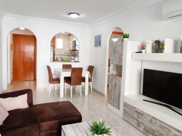 Apartamento en Venta en Villajoyosa con Piscina