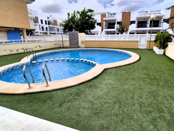 Bungalow for Sale in Pilar de la Horadada