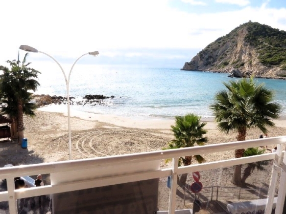 Flat for Sale in Cala de Finestrat Beach