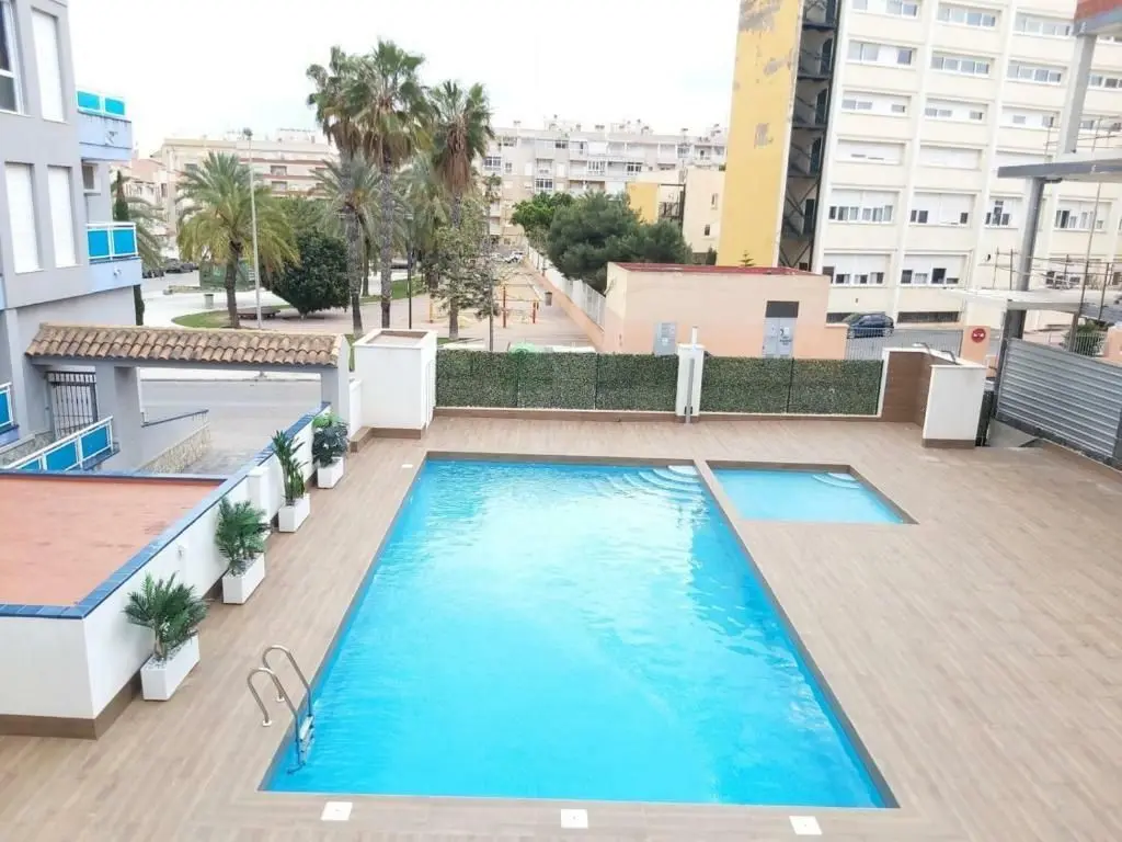 Brokla Realty (13) Mieszkanie z licencją turystyczną w Torrevieja, umeblowane – zdjęcie 13