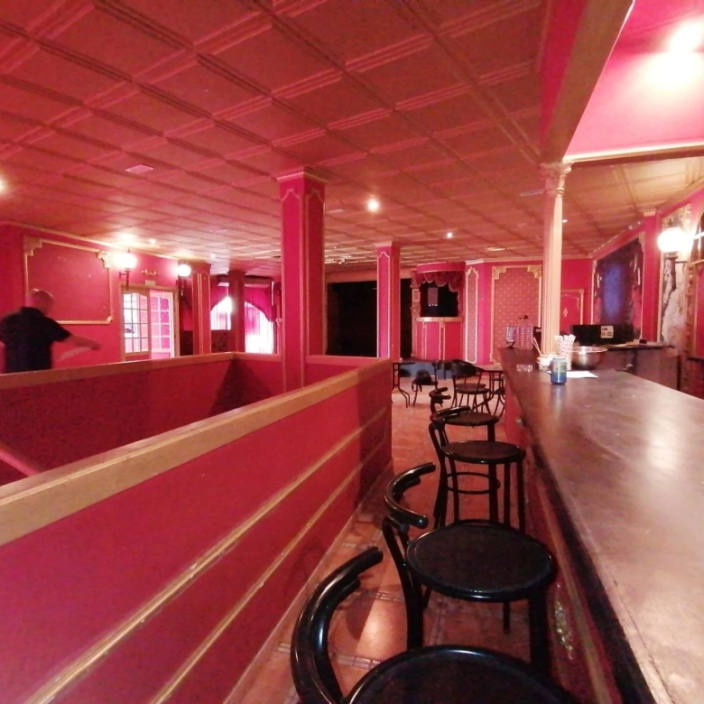 Local comercial en venta en Benidorm - foto 2