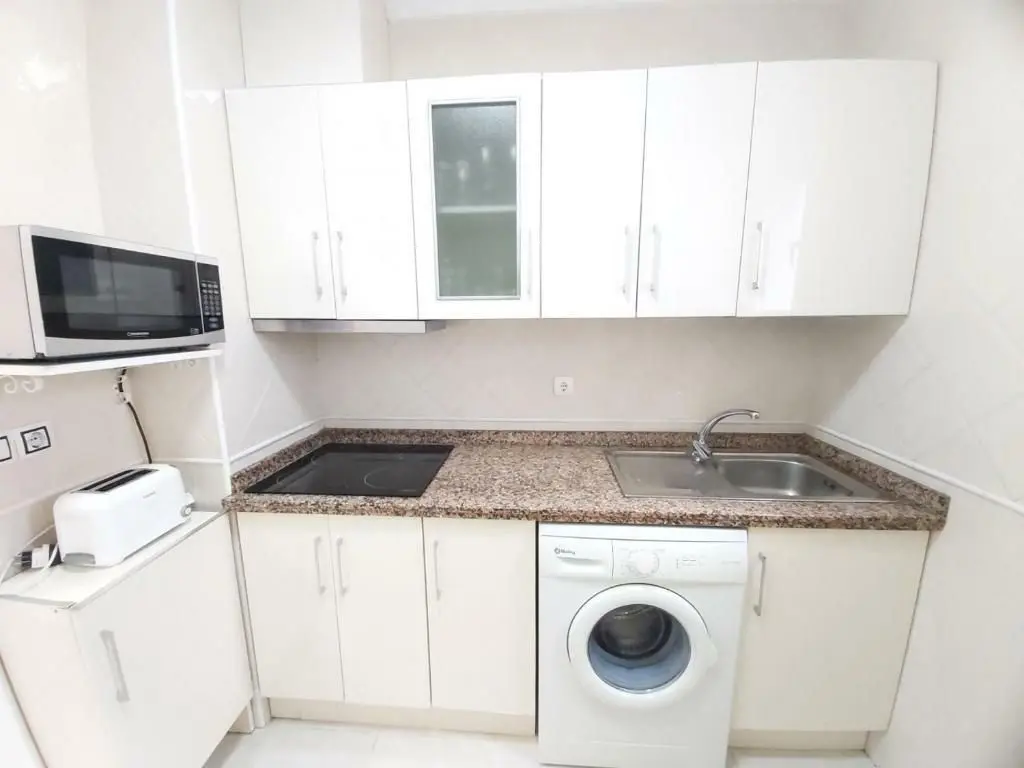 Brokla Realty (6) Mieszkanie z licencją turystyczną w Torrevieja, umeblowane – zdjęcie 6
