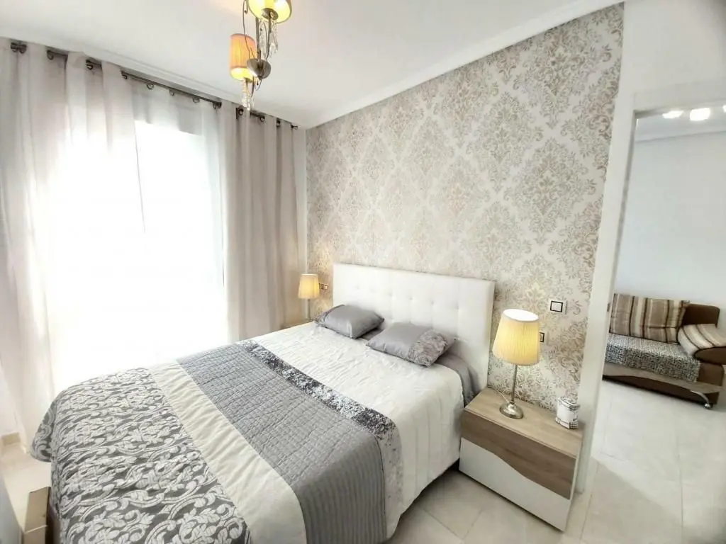 Brokla Realty (9) Mieszkanie z licencją turystyczną w Torrevieja, umeblowane – zdjęcie 9