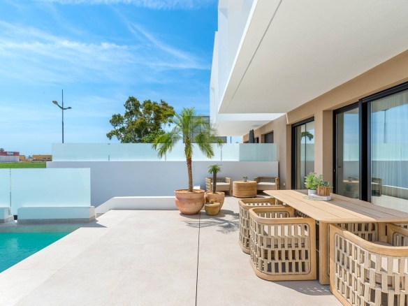 Modern Townhouses for Sale in Dolores Alicante