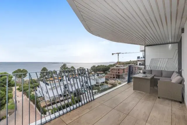 Luxury Penthouse for Rent in Villajoyosa - photo 2