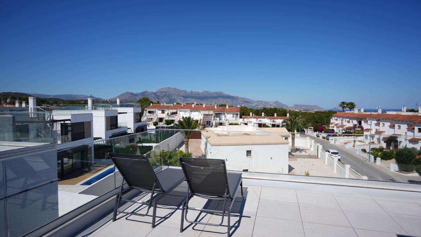 Moder-villa-for-sale-in-La-Nucia- (14)