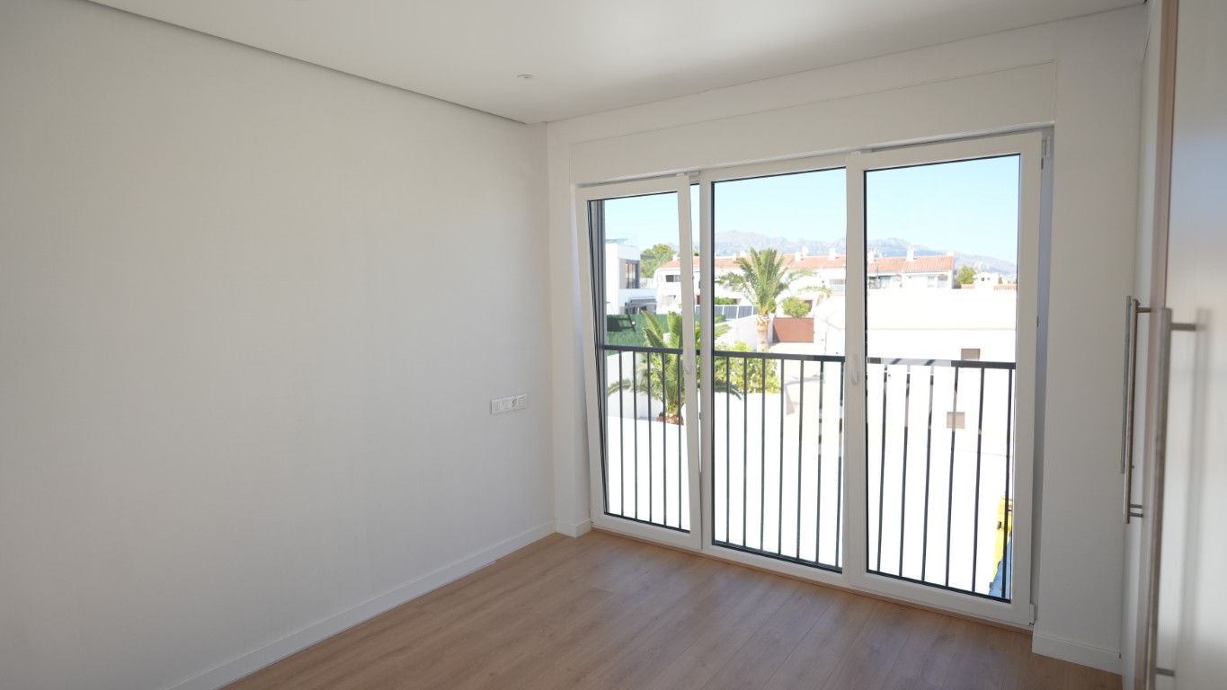 Moder-villa-for-sale-in-La-Nucia- (15)