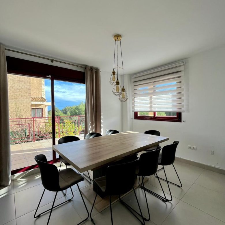 4 bedroom villa for sale in La Nucia – dining area