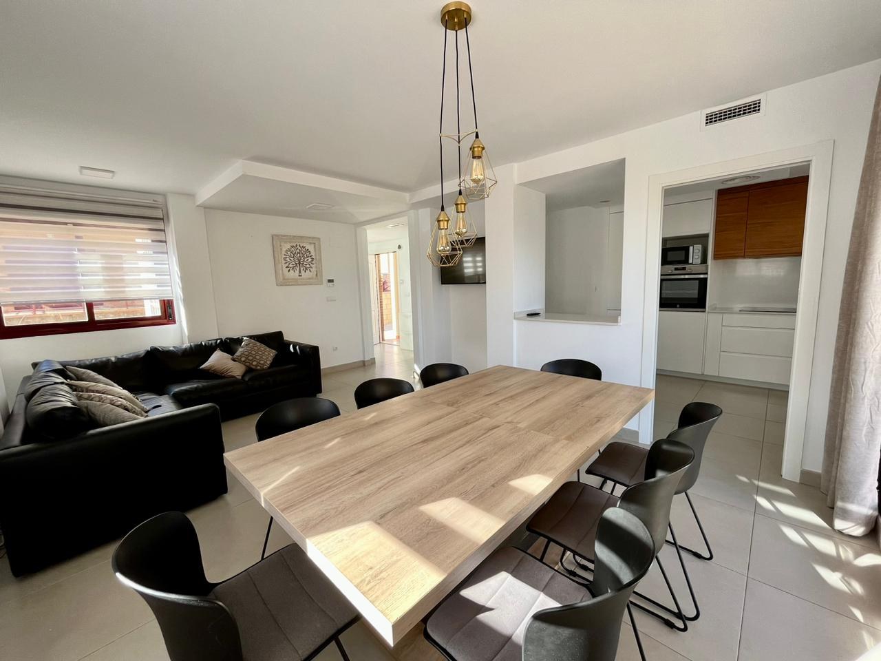 4 bedroom villa for sale in La Nucia – living and dining
