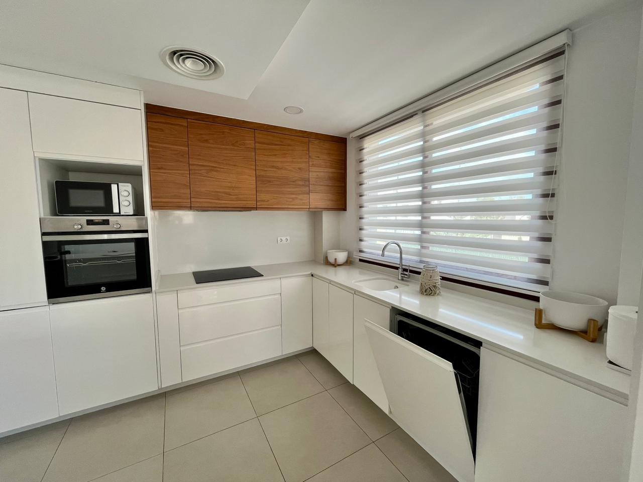 4 bedroom villa for sale in La Nucia – kitchen