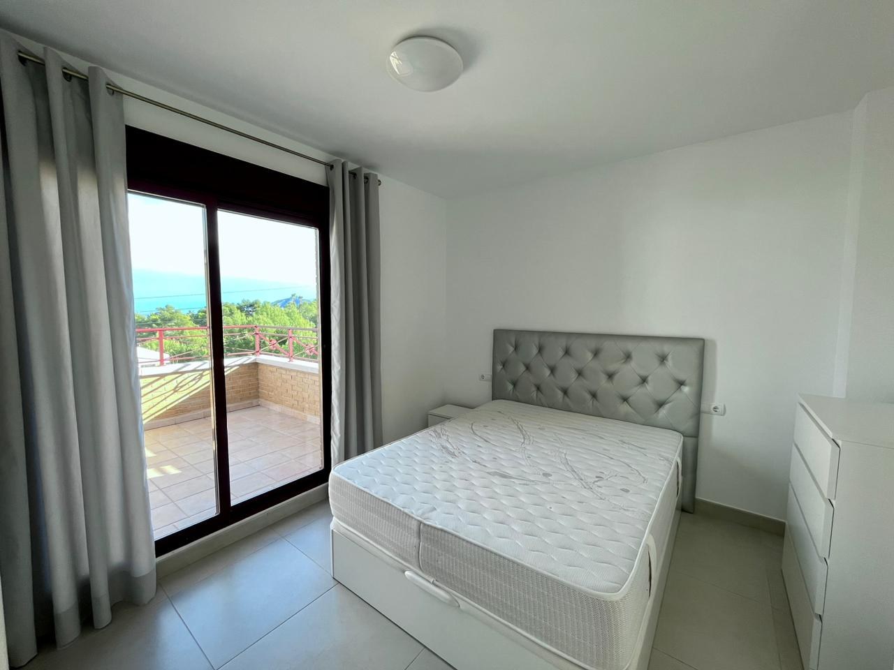 4 bedroom villa for sale in La Nucia – bedroom terrace access