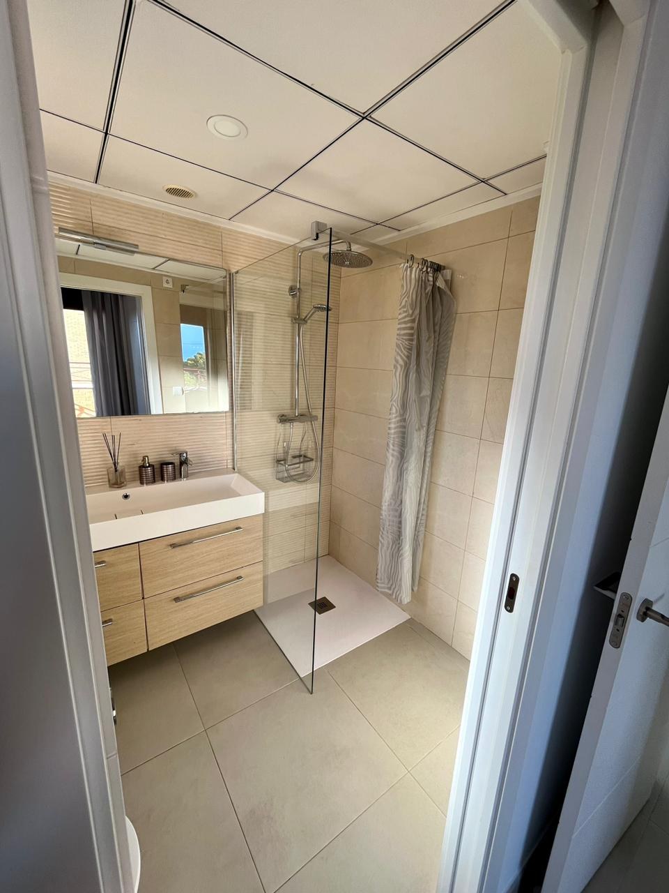 4 bedroom villa for sale in La Nucia – bathroom