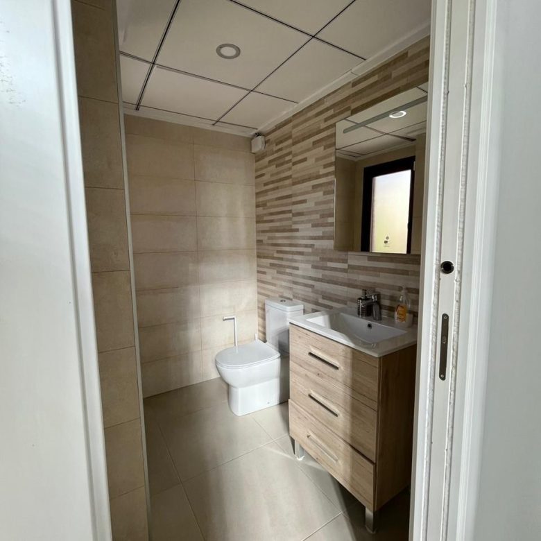 4 bedroom villa for sale in La Nucia – bathroom