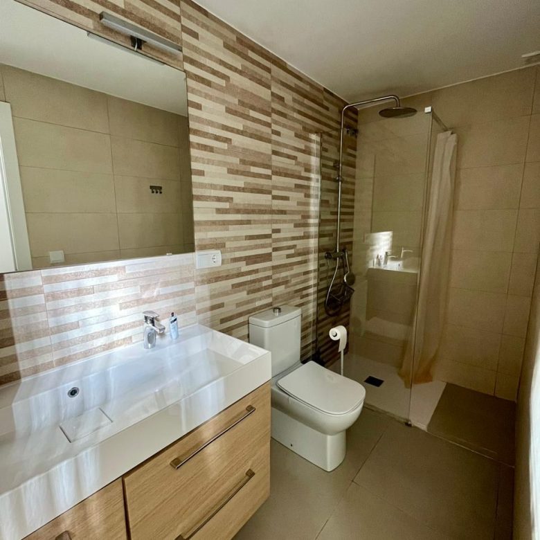 4 bedroom villa for sale in La Nucia – bathroom