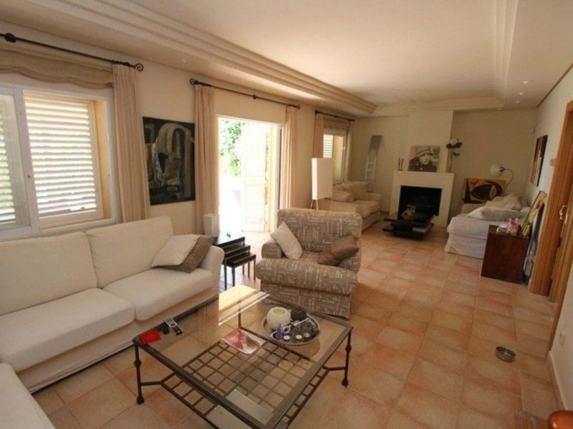 Luxury villa for sale in Benidorm Coblanca – living room