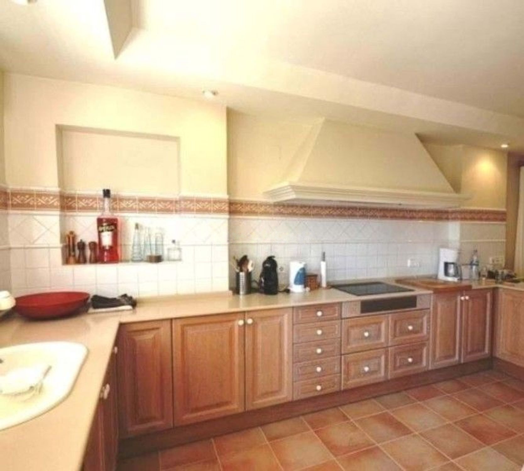Luxury villa for sale in Benidorm Coblanca – kitchen
