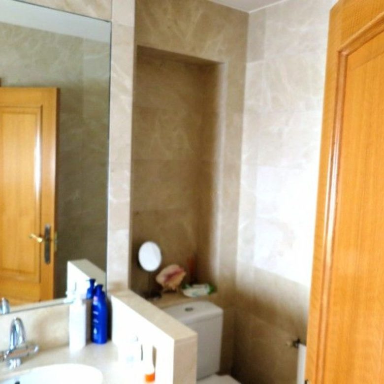 Luxury villa for sale in Benidorm Coblanca – bathroom